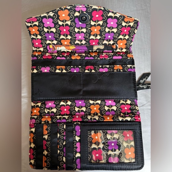 Used Vera Bradley Wallet - Picture 4 of 12